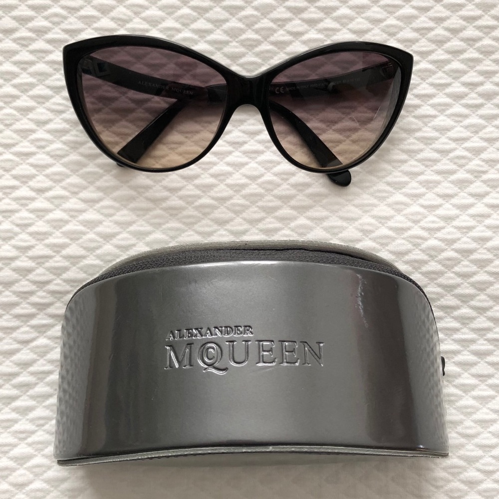 Alexander McQueen Sunglasses